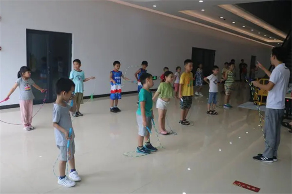 儿童跳绳培训班加盟费