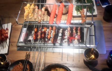 老板娘的烤肉店加盟费是多少？