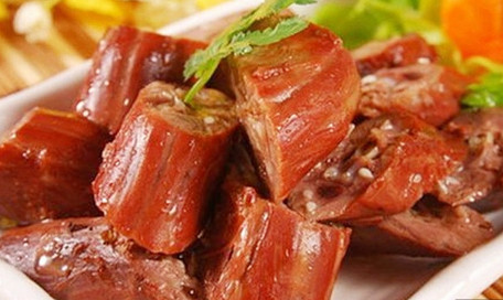 纯味鸭脖加盟费是多少？最少需要8.58万元！