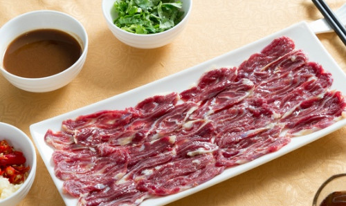 牛很鲜潮汕牛肉火锅加盟费是多少？最低46.3万元起！