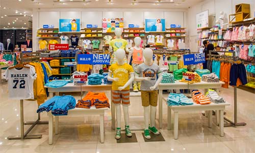 钻石童年童装加盟店