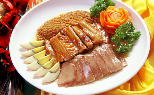 东娃卤肉加盟