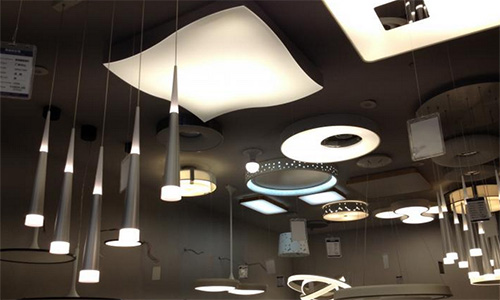 新特丽灯饰加盟店