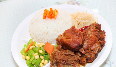 子腾排骨米饭加盟