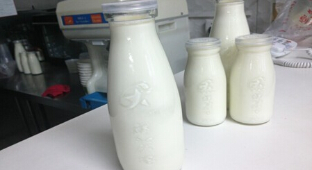 开沧兴农牧鲜奶吧加盟店