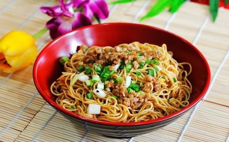 太白岩面馆加盟
