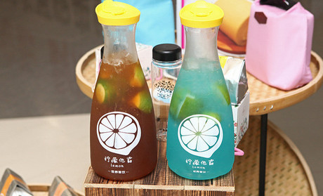 世界茶饮加盟