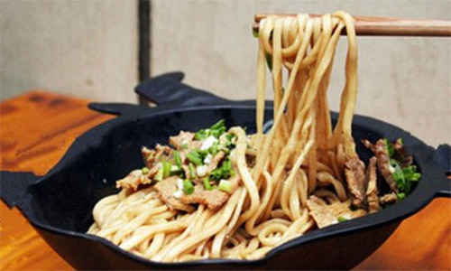 牛大胆拌面加盟
