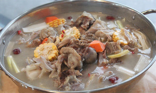阿潘骨头汤加盟