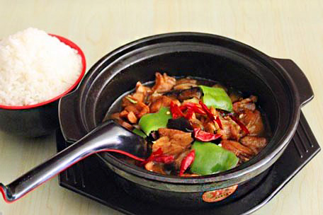张记黄焖鸡米饭加盟