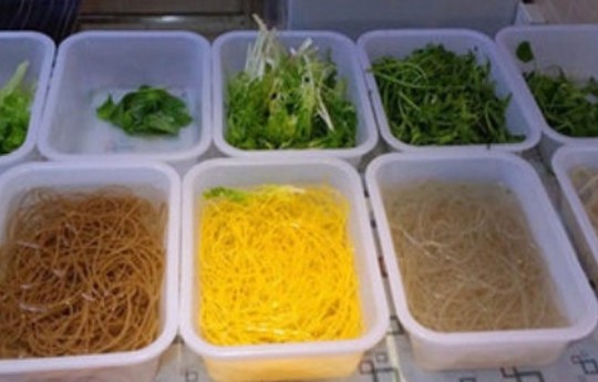 齐氏风味砂锅居加盟店
