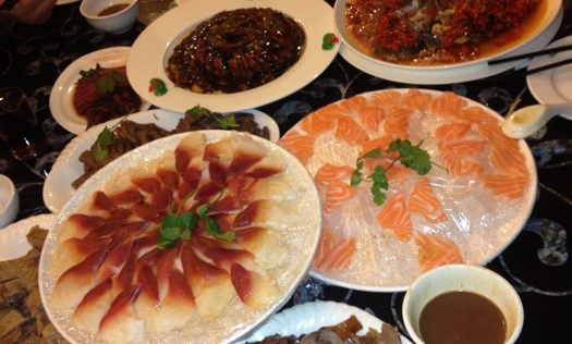 易锅汤捞加盟