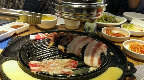 炭仔韩国料理加盟