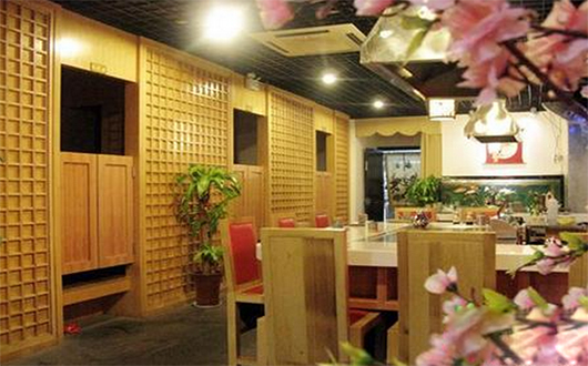鸟藏日本料理加盟店