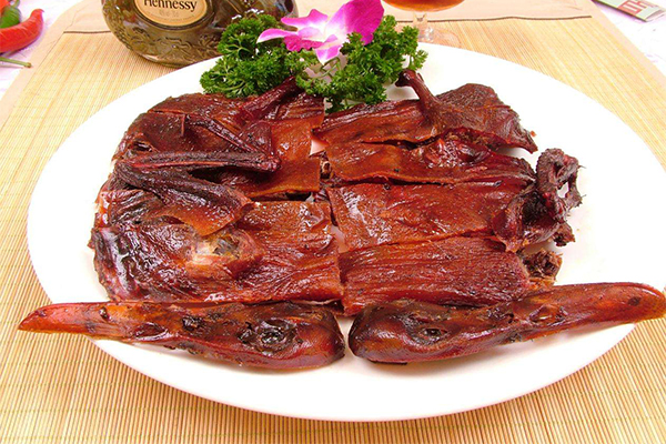 品小样酱板鸭