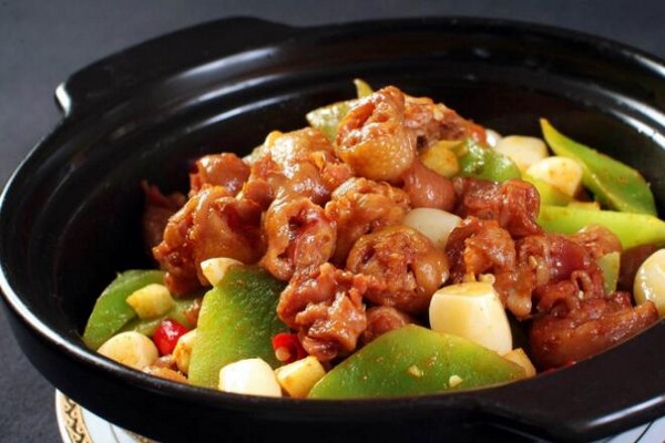 三居黄焖鸡米饭