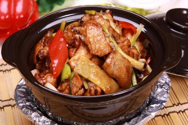 享福居黄焖鸡米饭