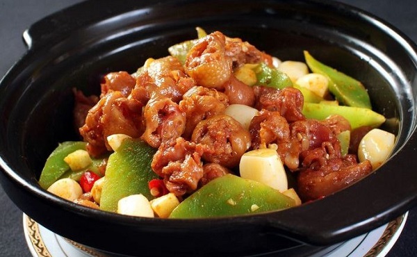 一品缘黄焖鸡米饭加盟
