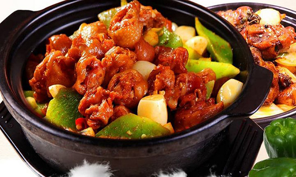 鲁味有约黄焖鸡米饭