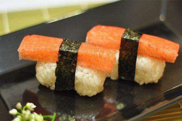 小玩子寿司加盟