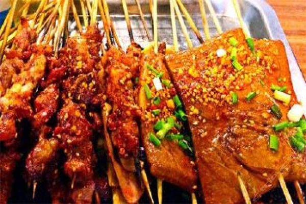 船板凳烧烤