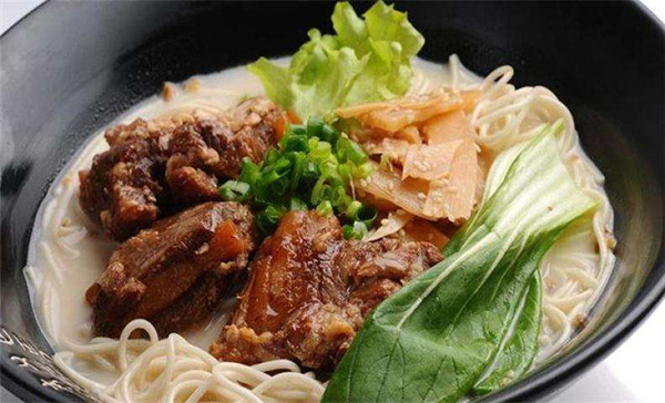 翠湖典记面庄加盟店