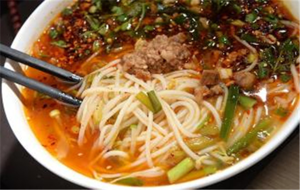 千丝瑞过桥米线