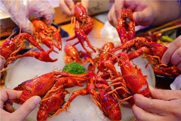 小伙伴小龙虾加盟门店