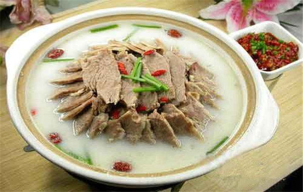 大头张羊肉汤加盟