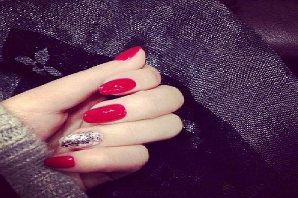 lily nails