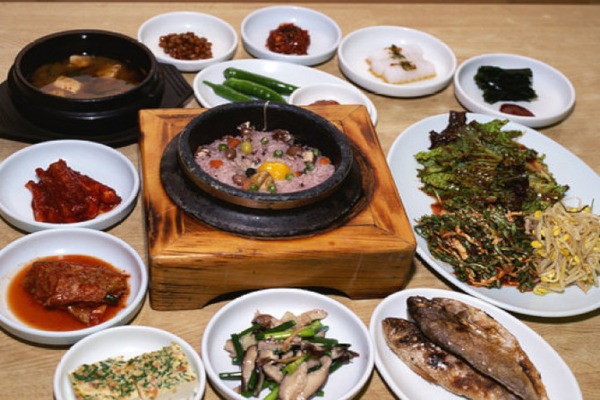 啊集地韩国料理