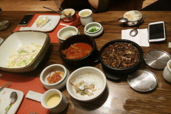 爱江山韩国料理