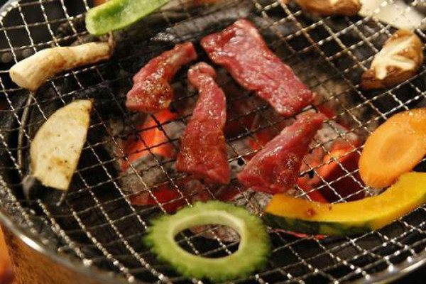 百济韩国炭火烤肉加盟费