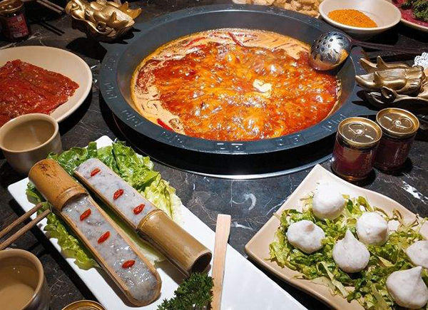 蜀江龙火锅加盟店