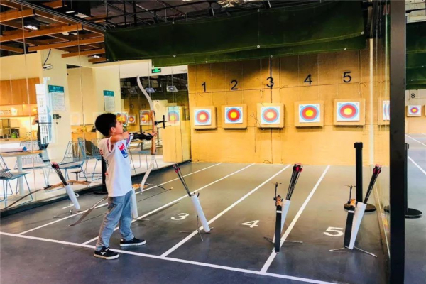 弓夫射箭馆