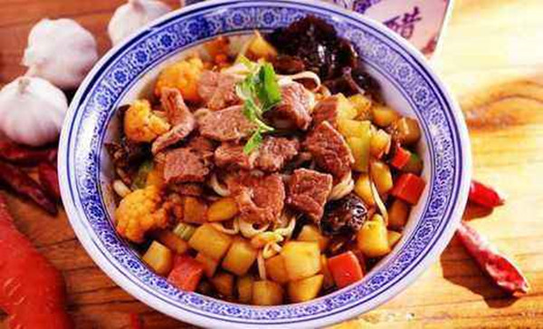 大块牛肉面