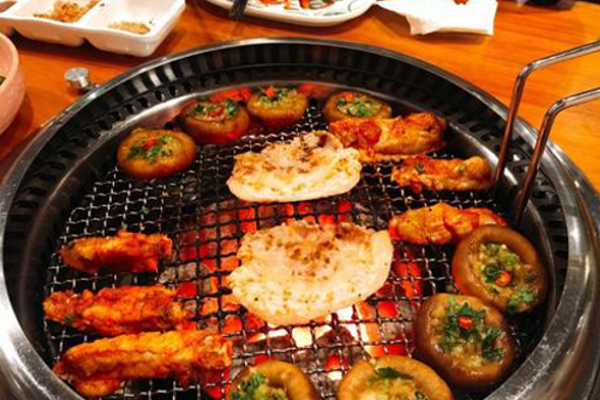 大熊自助烤肉加盟