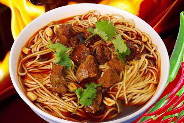 顶牛纯汤牛肉面