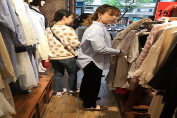 韩一娜女装
