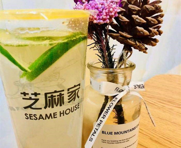 芝麻家仙草配炸鸡