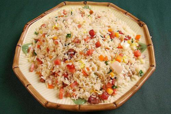 铁小闹炒饭