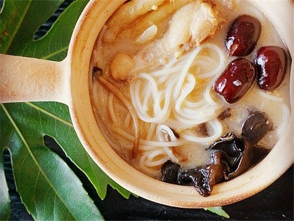 土鸡米线