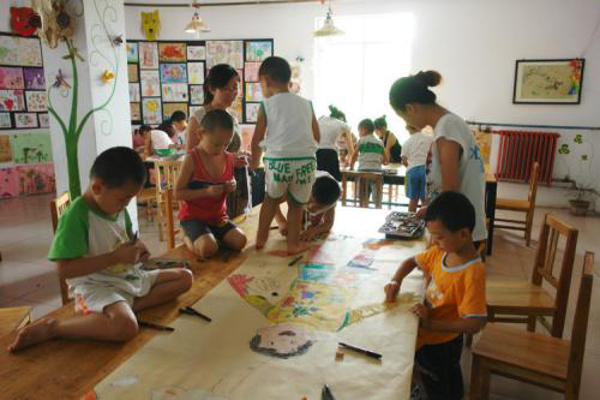 儿童美术培训加盟_加盟儿童美术培训，开启致富门！