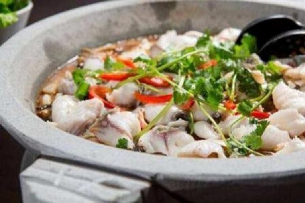 鲜鱼坊火锅加盟费