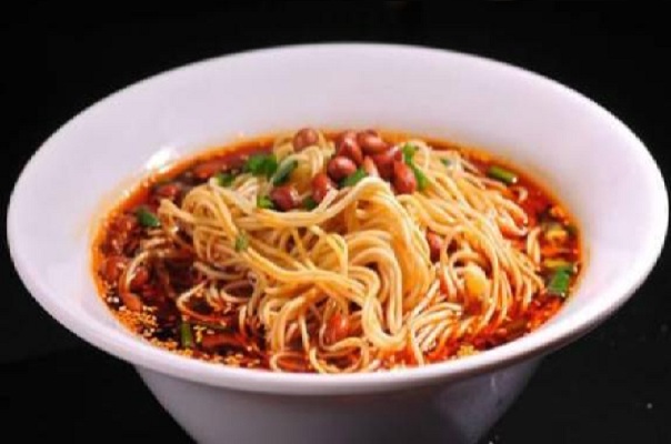 董大牛台湾牛肉面加盟费