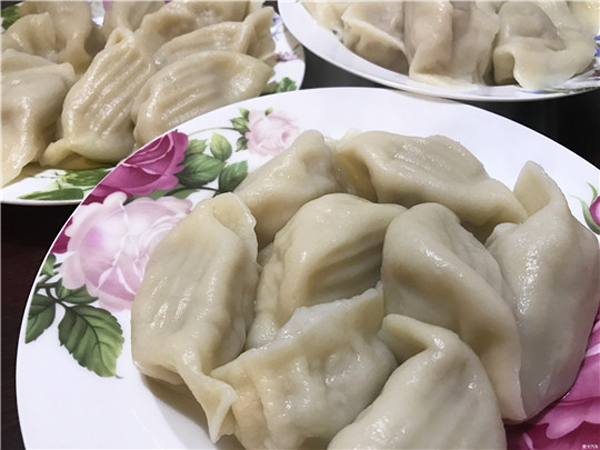 凌老师酸菜饺子