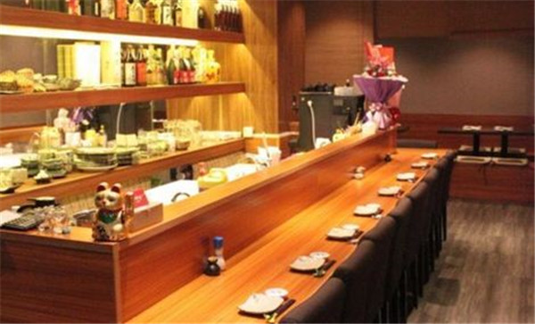 小型居酒屋