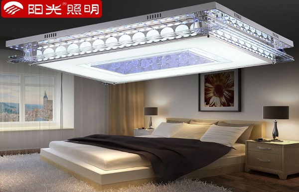 阳光照明灯具