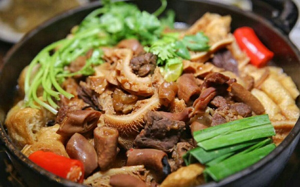 十里香牛杂煲