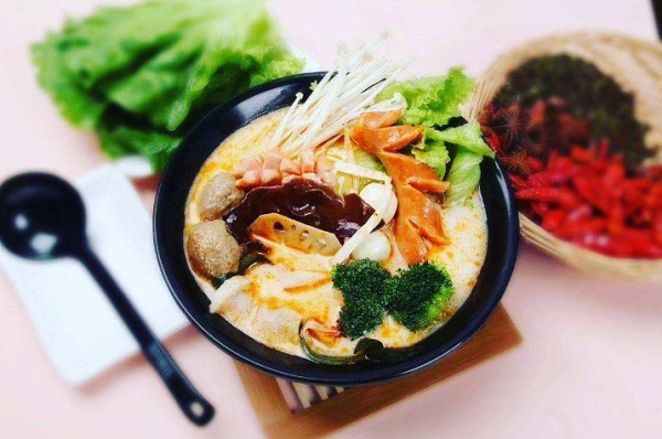 杨振东麻辣烫
